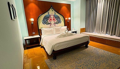 Deluxe Room, 1 Queen Bed