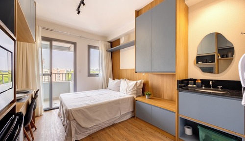 Deluxe Apartment