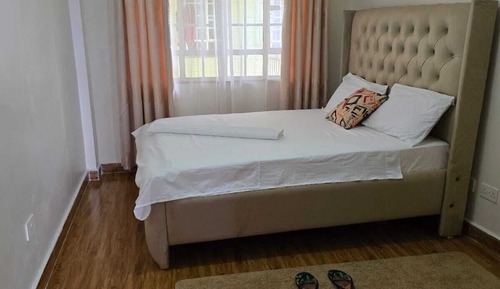 Comfort Apartment, Balcony, City View