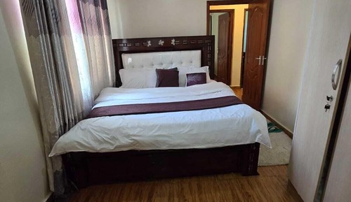 Family Apartment, City View