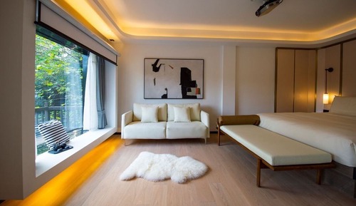 Senior Single Room