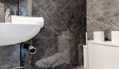 Single Room, Private Bathroom