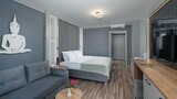 Standard Double or Twin Room, 1 Bedroom, Accessible, Partial Sea View