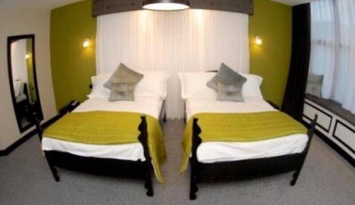 Twin Room