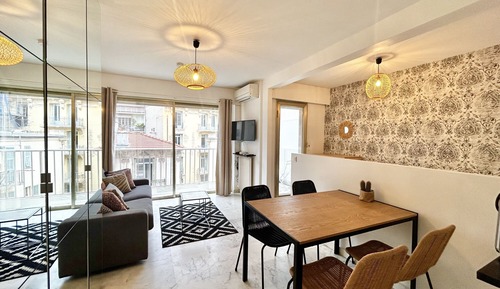 Comfort Studio