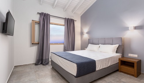 Suite, Sea View