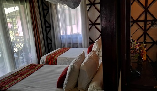 Bungalow Suite