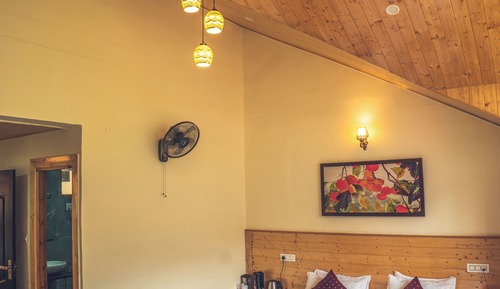 Single Room, Balcony, Mountain View