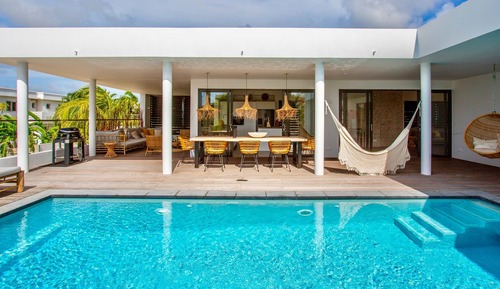 Deluxe Villa, Pool View