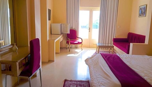 Triple Room, Pool View