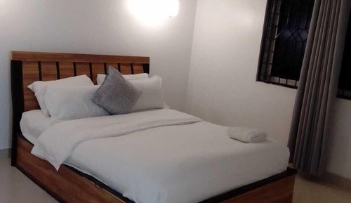 Single Room, Garden View
