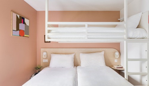 Triple Room, 3 Twin Beds (Pop)