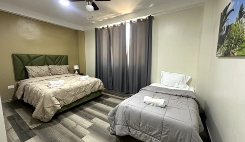 Deluxe Bungalow (2 level)