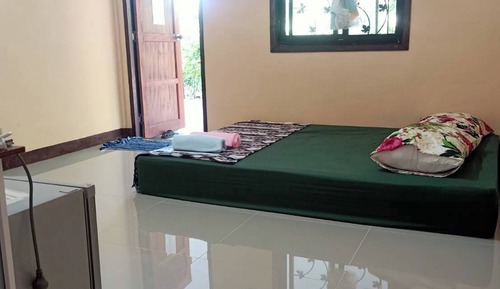 Family Room, Hill View, Beachfront
