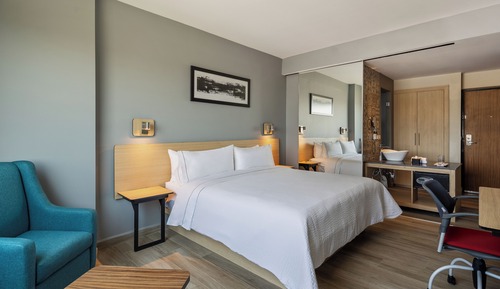 Superior Room, 1 King Bed