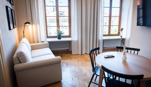 Comfort Suite, City View