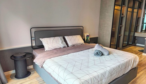 Luxury Suite, 2 Bedrooms, Bathtub