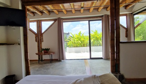 Deluxe Apartment, Garden View