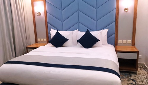 Junior Suite, City View