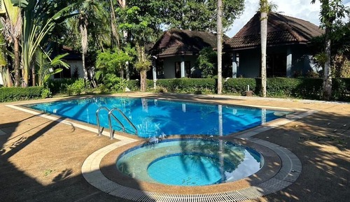Standard Bungalow, Pool View