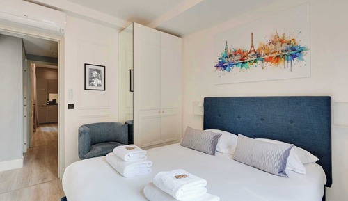 Family Apartment, Balcony (1)