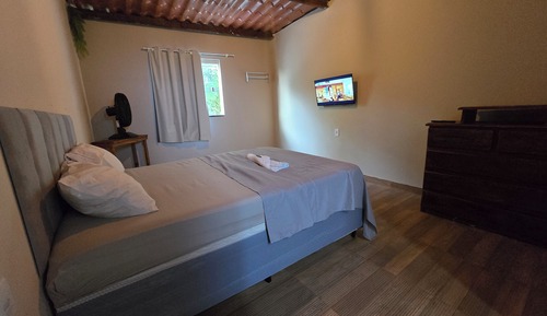 Classic Twin Room, City View