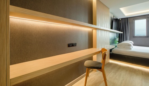 Superior Twin Room