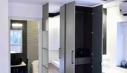 Apartment, Smoking