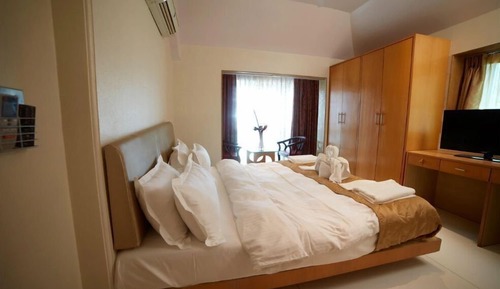Imperial Suite