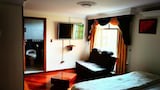 Deluxe Studio Suite