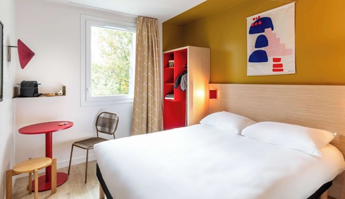 Standard Room, 1 Double Bed (Accessible)