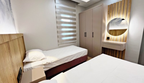 Suite, Balcony, Mountain View