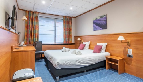 Basic Double Room