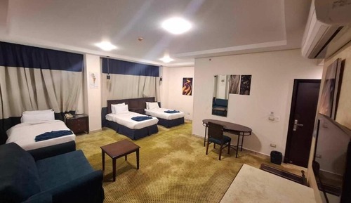Deluxe room Pyramids View