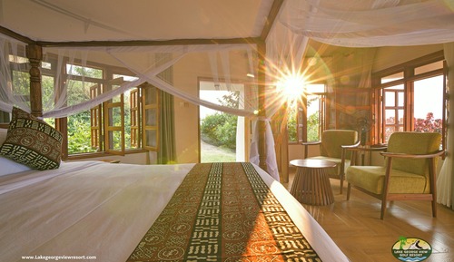 Deluxe Double Room, 1 King Bed, Balcony, Lake View