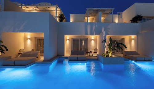 Swim Up Junior Suite