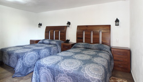 Standard Room, 2 Double Beds