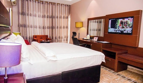 Luxury Room, Balcony, City View