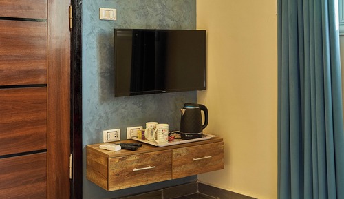 Double or Twin Room, Piramid View