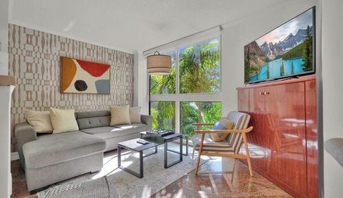 Comfort Condo, 2 Bedrooms, Balcony, Garden View