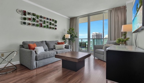 Comfort Condo, 1 King Bed with Sofa bed, Balcony, Ocean View