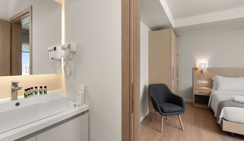 Classic Room, City View