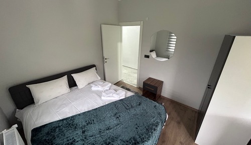 Suite, River View