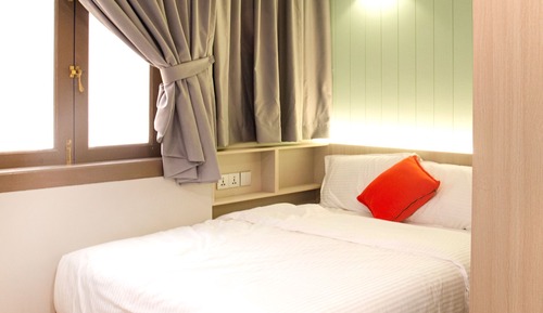 Deluxe Studio, 1 Queen Bed