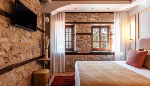Basic Double Room