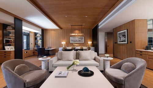 Suite (Ambassador)