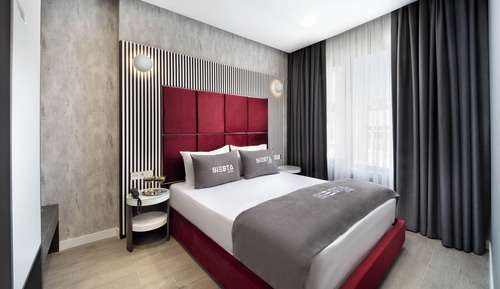 Family Suite, 1 Queen Bed with Sofa bed