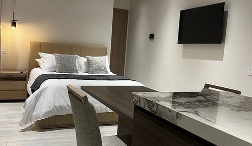 Signature Studio Suite
