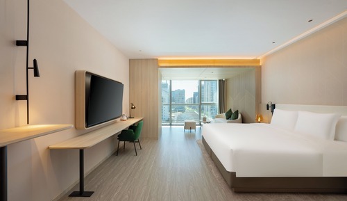 Superior Room, 1 King Bed (Smart Room, Living Area)