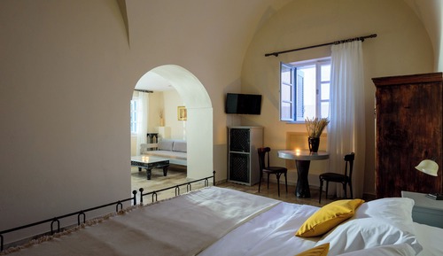 Two Bedroom Maisonette